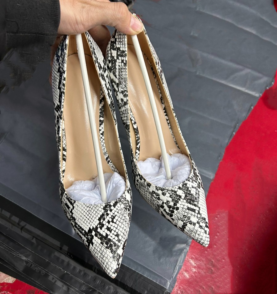 New Arrival Big Size Sexy Snak - Women'S Shoes In Size 12 avis et prix