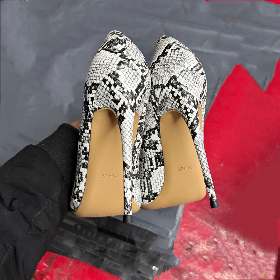 New Arrival Big Size Sexy Snak - Women'S Shoes In Size 12 avis et prix